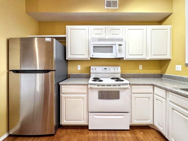 Foto del edificio - 2016 Oxford Ln