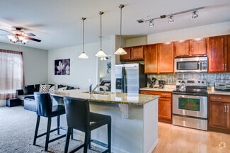 Building Photo - 13456 Via Varra