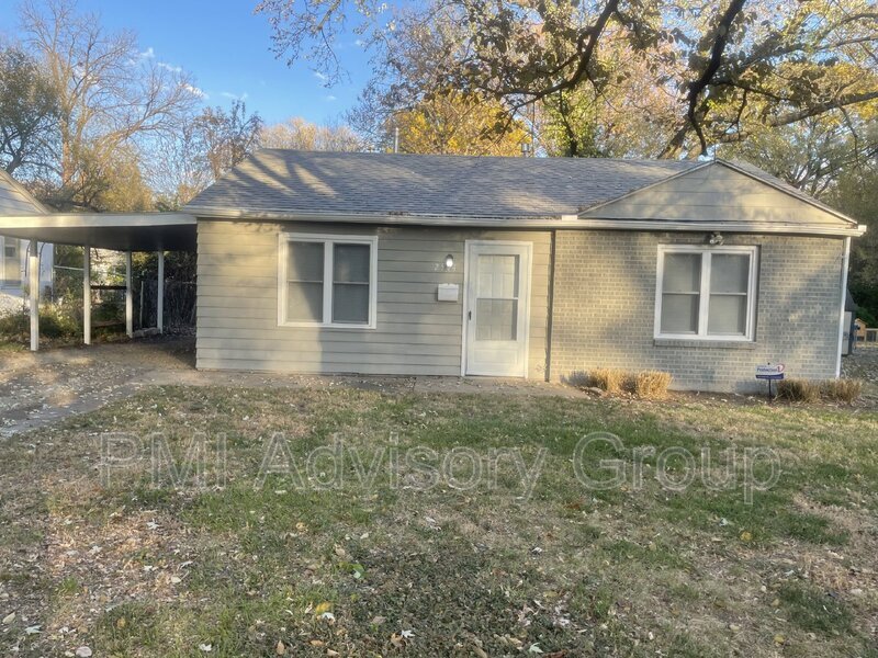 Foto principal - 2544 SW Sunset Rd
