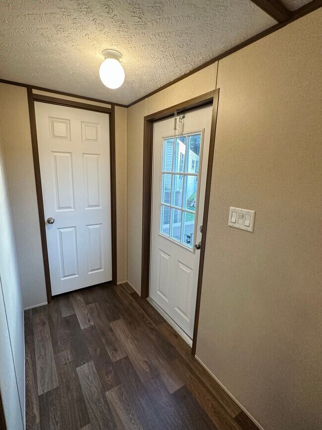 Foto del edificio - 2800 Fort Worth Dr