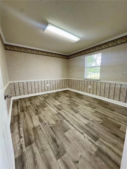 Building Photo - 34649 Grantham College Dr