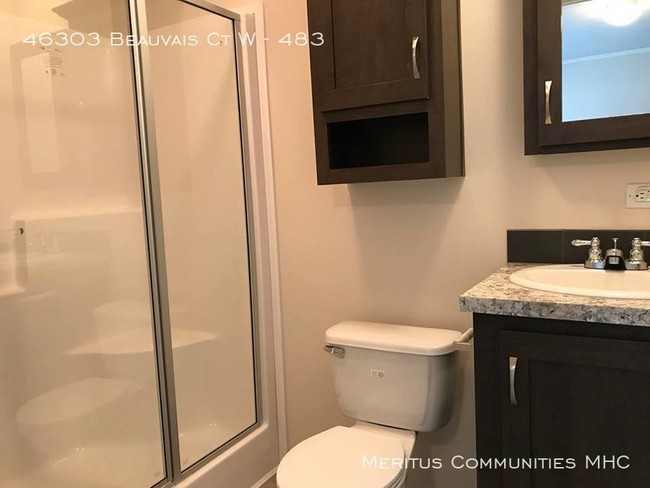 Building Photo - No Rent Until 9/1/2019 and APP FEE WAIVED