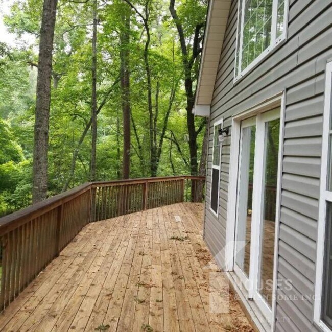 Photo - 313 Wood Rd House