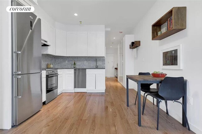 Building Photo - 362 W 127th St