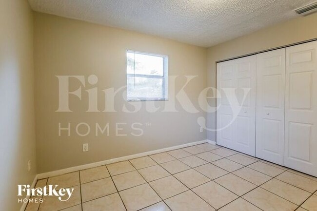 Foto del edificio - 9501 NW 2nd Ct