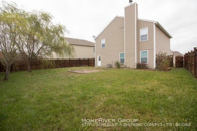 Building Photo - 4 bedroom in Indianapolis IN 46235-8823