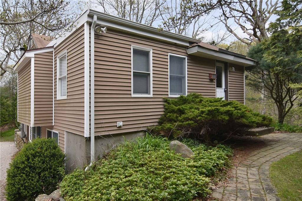 Primary Photo - 390 Pendar Rd