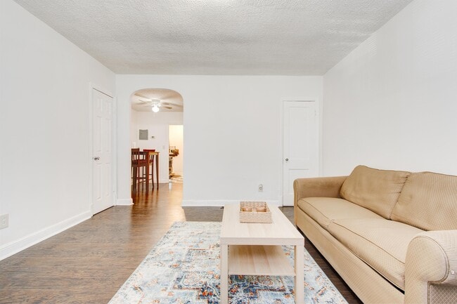 Photo - 1222 18th Pl NE (Washington, DC) Apartment