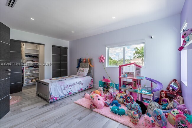 Foto del edificio - 11531 SW 93rd St