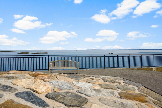 Foto del edificio - 17 Waters Edge