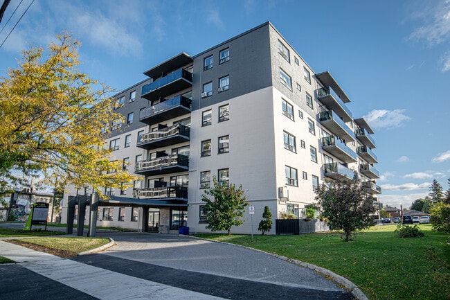 Building Photo - 1255 Birchmount Road