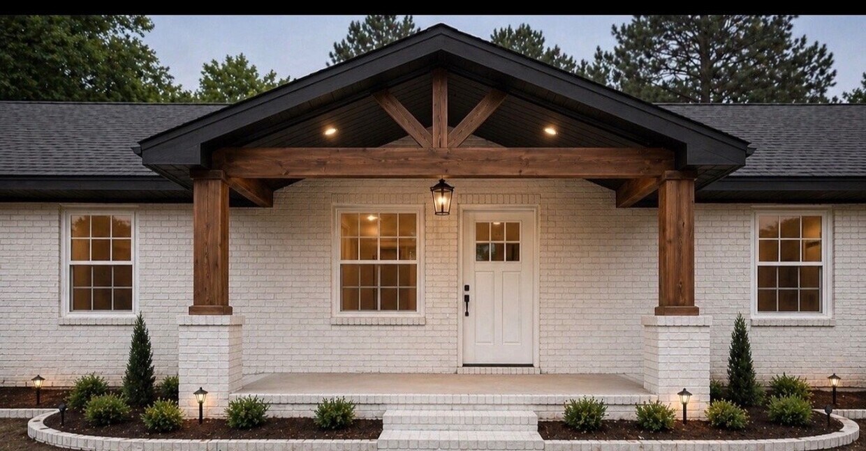 Photo - 254 Holiday Dr (Byhalia, MS)