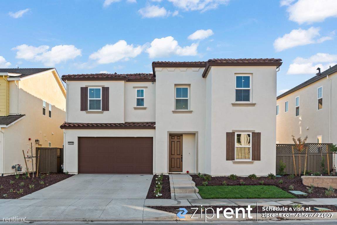 Primary Photo - 5 br, 4.5 bath House - 3258 Jake Street, T...
