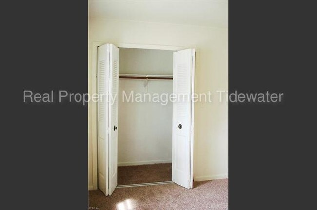 Foto del edificio - 3746 Cape Henry Ave