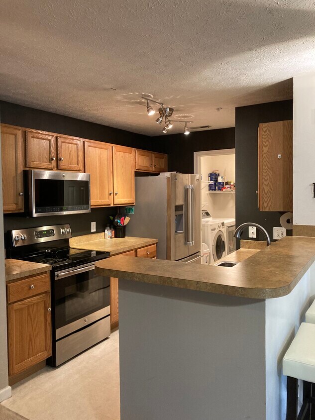 Foto principal - 14829 Lenox Dr