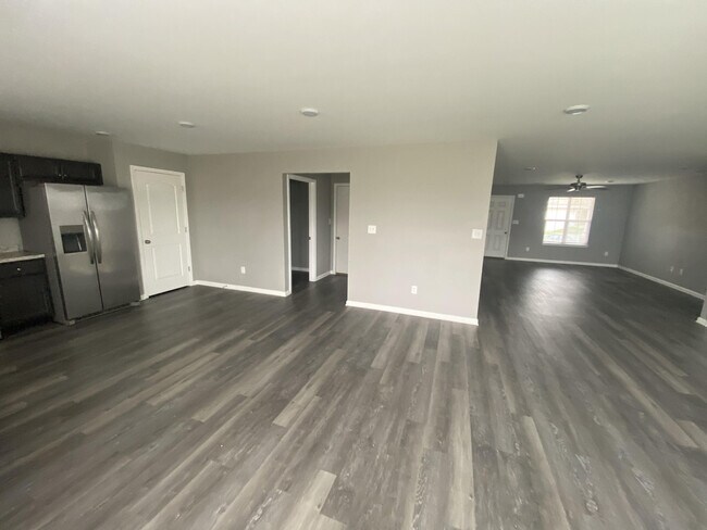 Foto del edificio - 2712 Hailey Rose Way