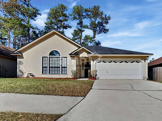 Building Photo - 7765 Spring Branch Dr N