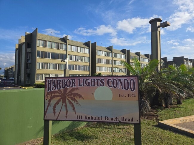 Building Photo - Condo - Harbor Lights 2 Bedroom 1.5 Bath New Kitchen and Baths