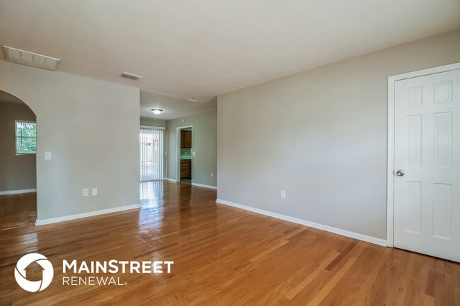Foto del edificio - 804 Greenbriar Dr