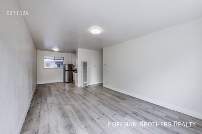 Building Photo - 1844 7th Ave