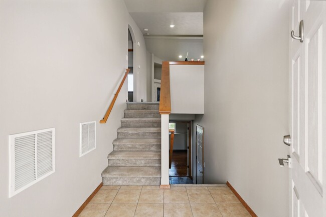 Foto del edificio - Newly Updated Single Family Home - Lincoln...