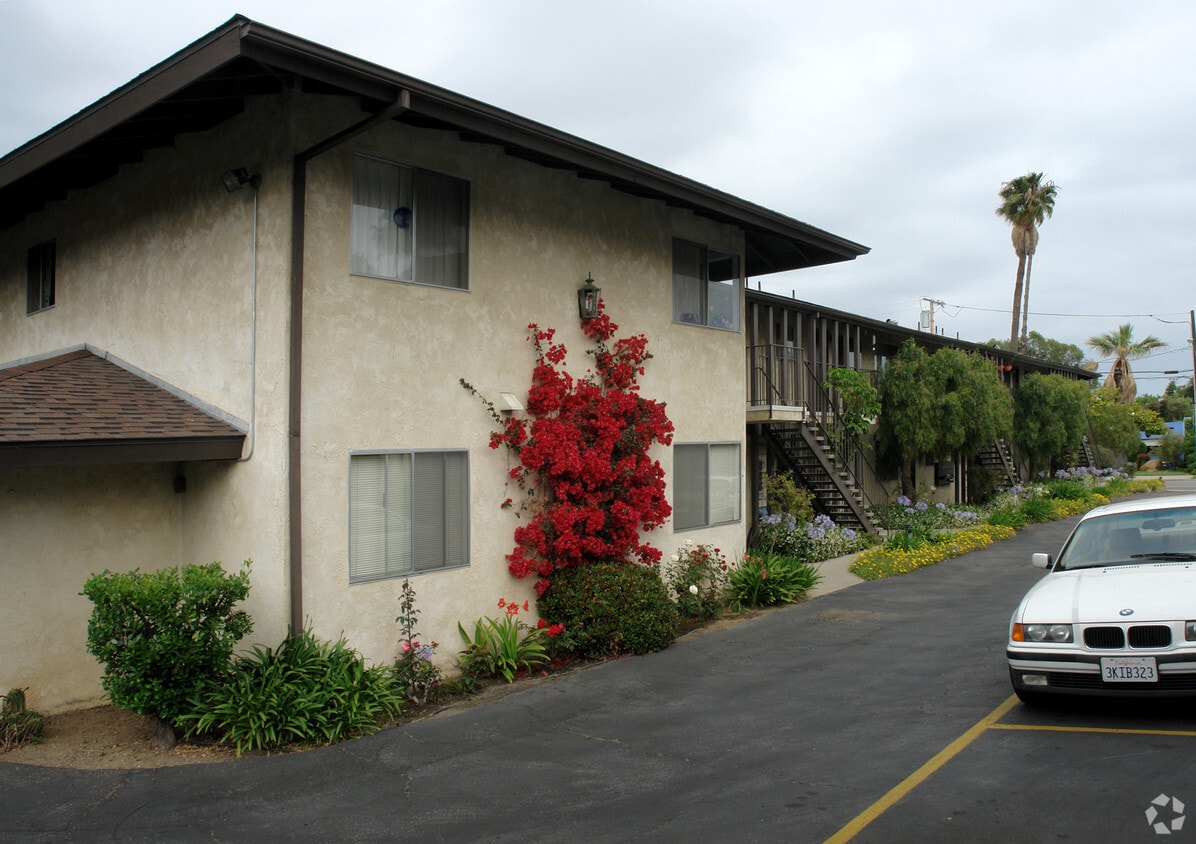 Building Photo - 228 W Anapamu St