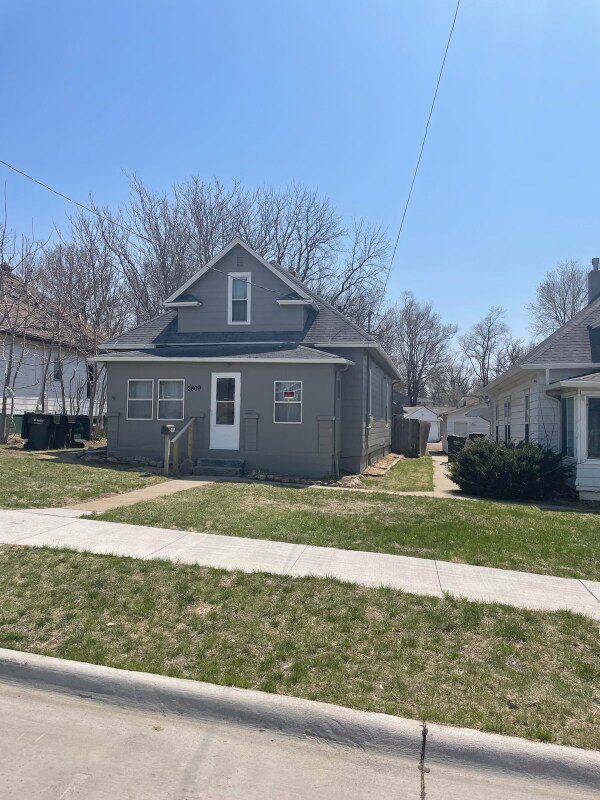 2608 Leach, Sioux City, IA 51106 House Rental in Sioux City, IA