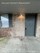 Building Photo - 31 Hurley St