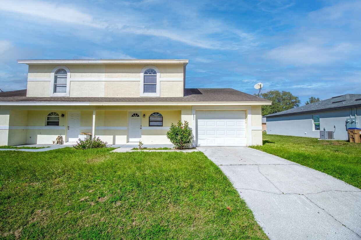 631 Royalty Ct, Kissimmee, FL 34758 House Rental in Kissimmee, FL