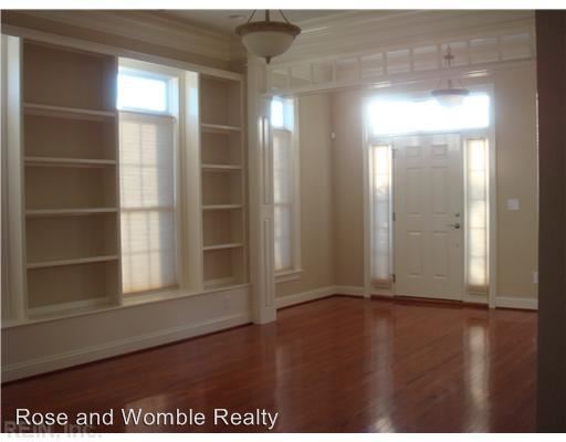 Building Photo - 1000 Lil Walnut Ln