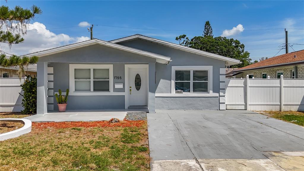 Foto principal - 1755 Shore Acres Blvd NE