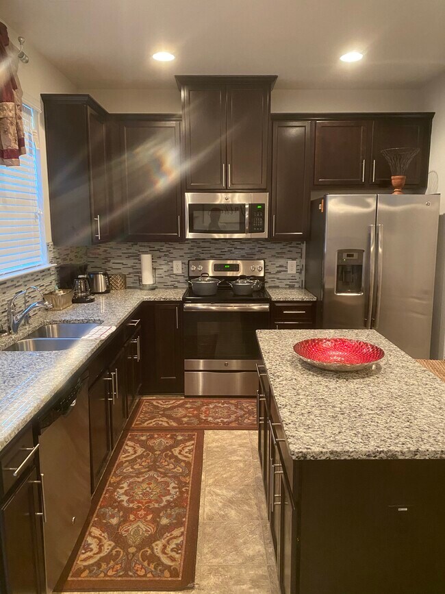 Foto del edificio - 3173 Spicy Cedar Ln
