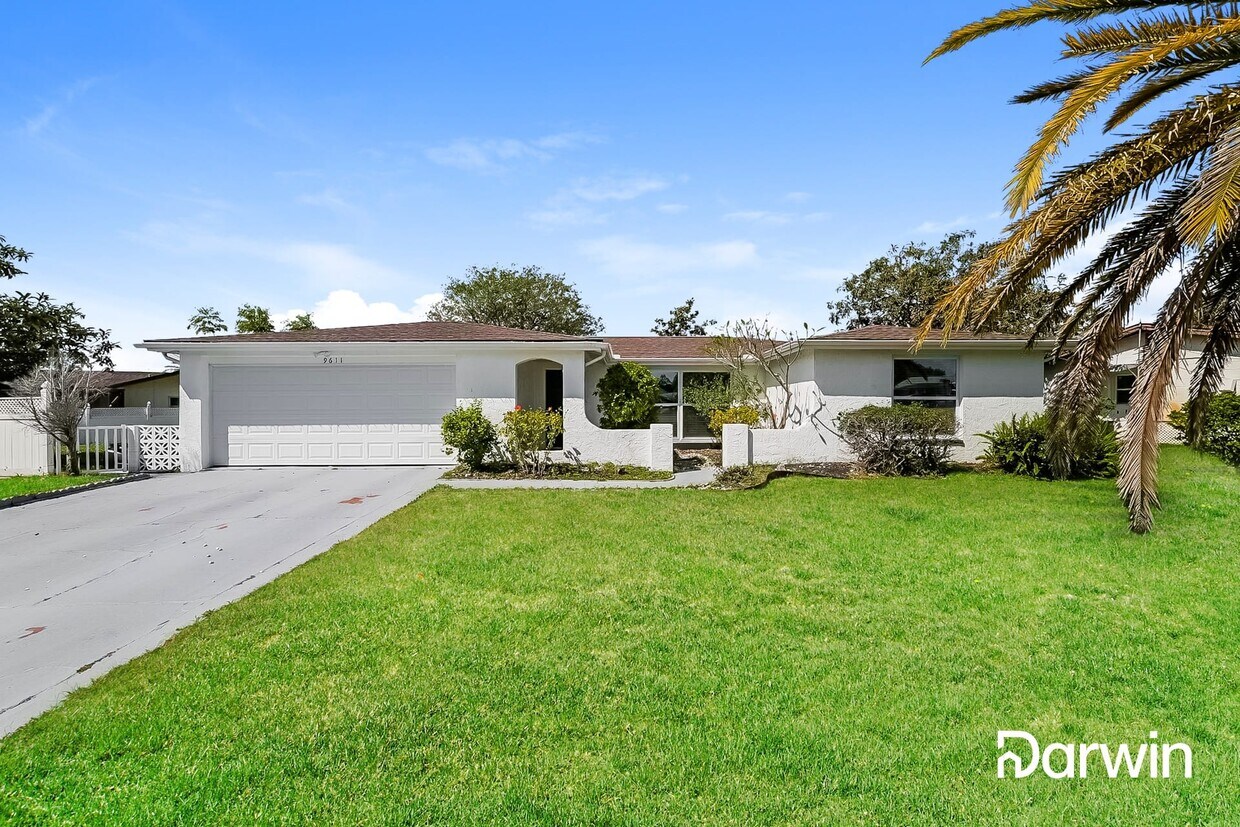 Primary Photo - 9611 Lake Chrise Ln, Port Richey, FL 34668