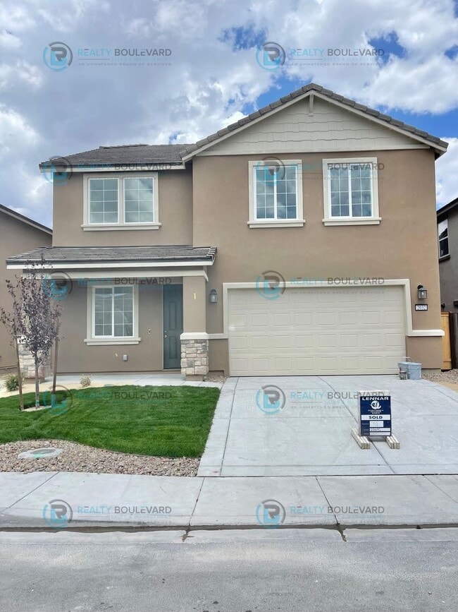 Building Photo - 2032 Maradona Dr