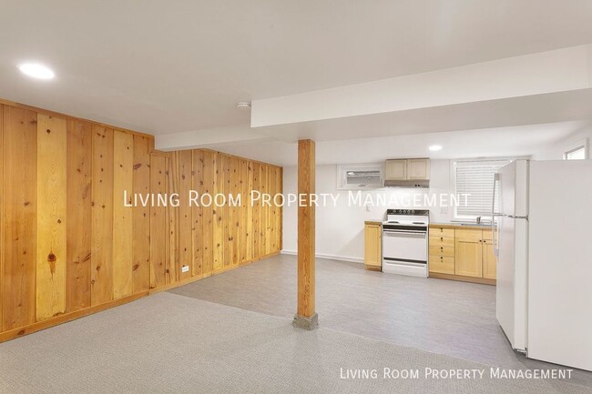 Building Photo - All Utilities Included In This Spacious St...