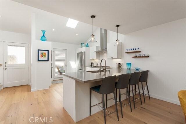 Foto del edificio - 607 Hilvanar