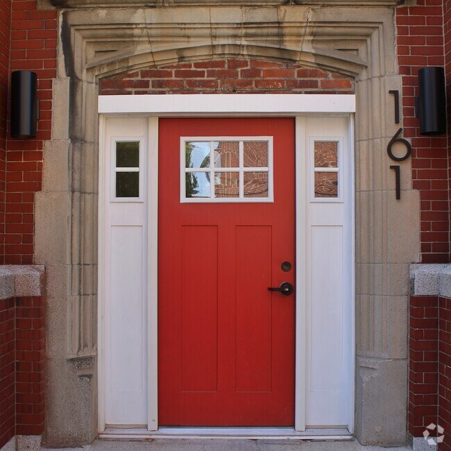 Building Photo - 161 Allston St