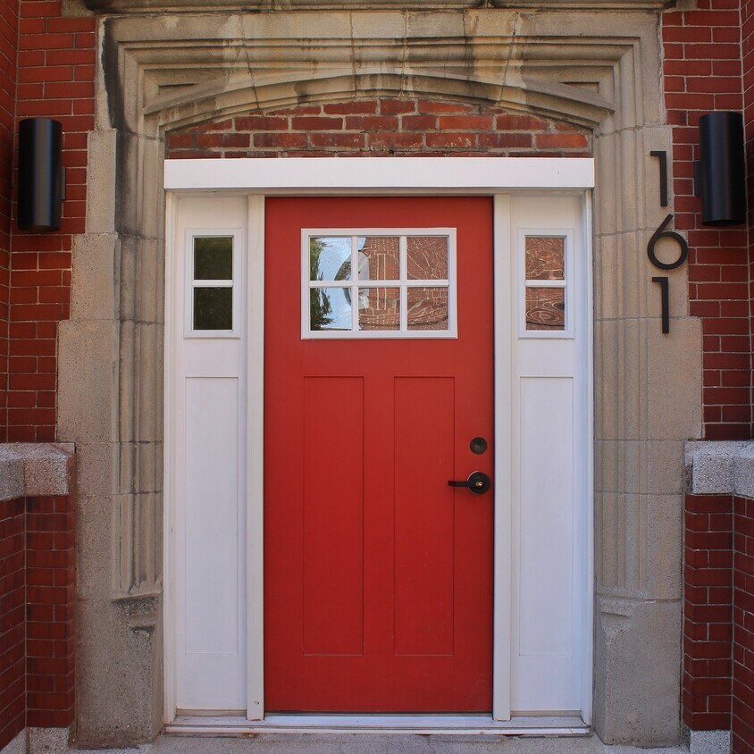 Foto principal - 161 Allston St