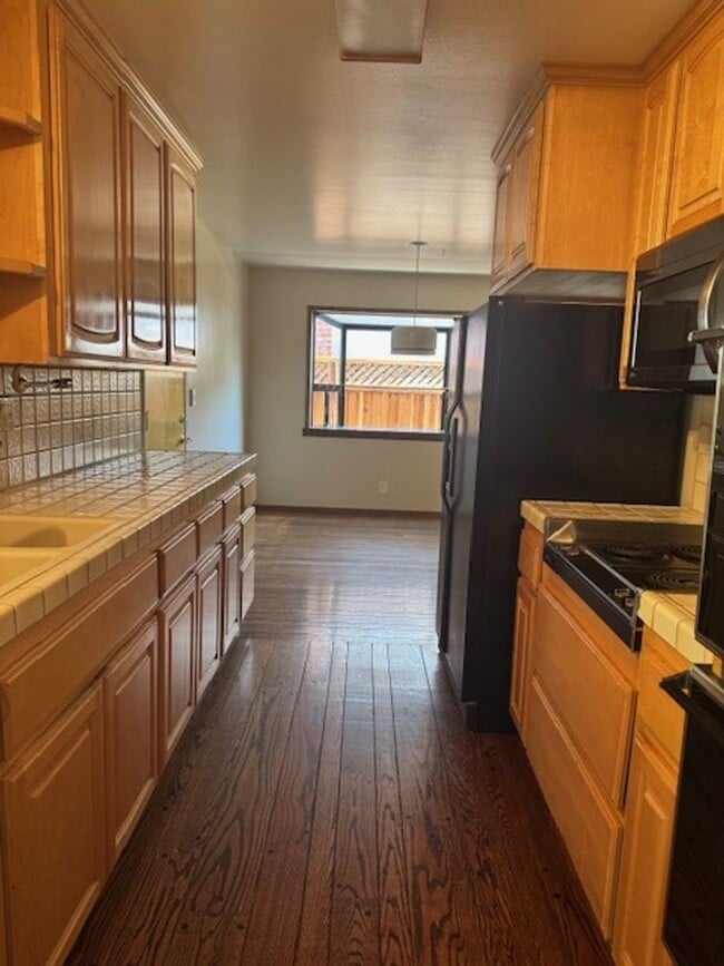 Foto del edificio - Lovely 3 Bedroom 2 Bath Home in Willow glen