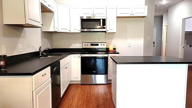 Building Photo - 751 Pipeline Ct