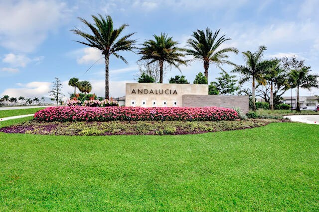 Foto del edificio - 9041 Zevon Ct