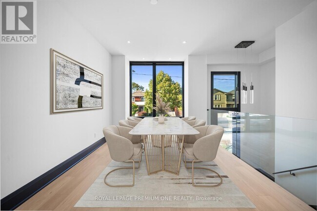 Photo du bâtiment - 681 Glencairn Ave