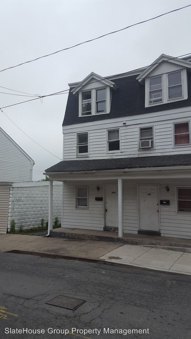 Building Photo - 604 Beaver St