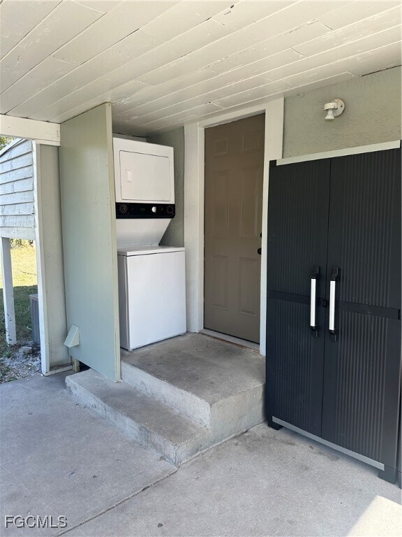 Foto del edificio - 3319 Ellington Ct