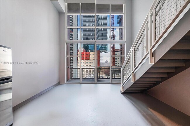 Foto del edificio - 244 Biscayne Blvd