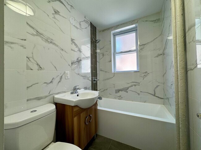 Foto del edificio - 6404 Park Ave