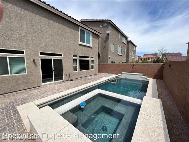 Building Photo - 3 br, 3.5 bath House - 9854 Gold Coin Court