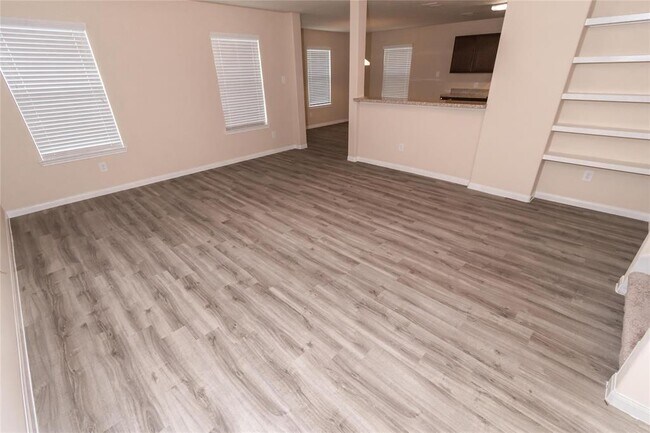 Foto del edificio - 5738 S Brenwood Dr