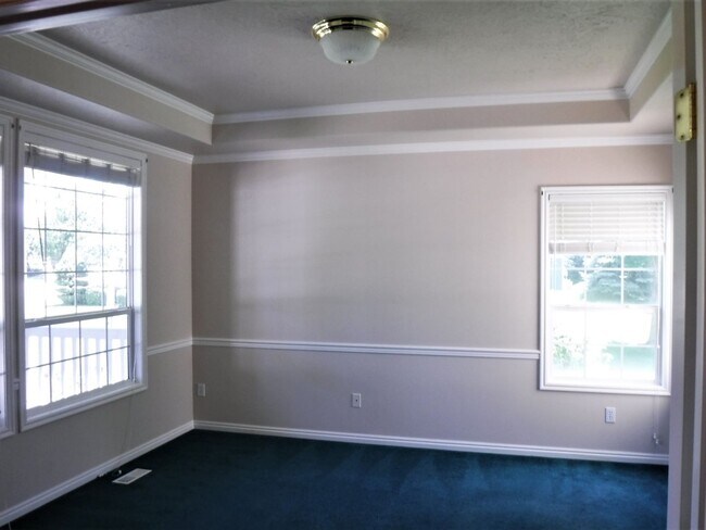 Foto del edificio - Beautiful 5 bed 3 bath Eagle home in the B...
