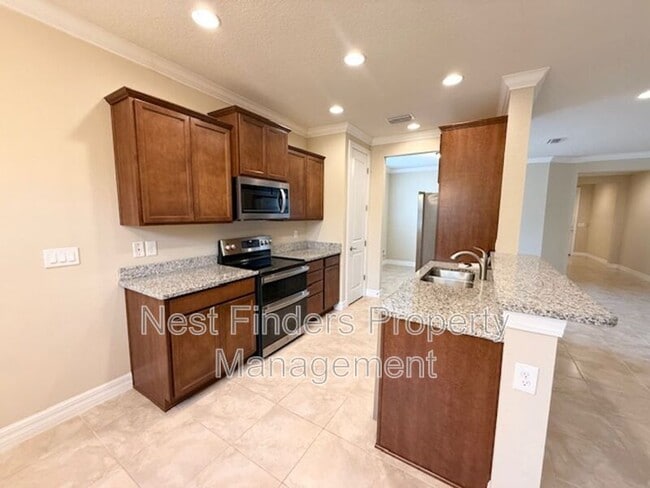 Foto del edificio - 29 Lakefront Ln